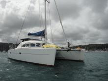 Lagoon 380 : At anchor in Martinique